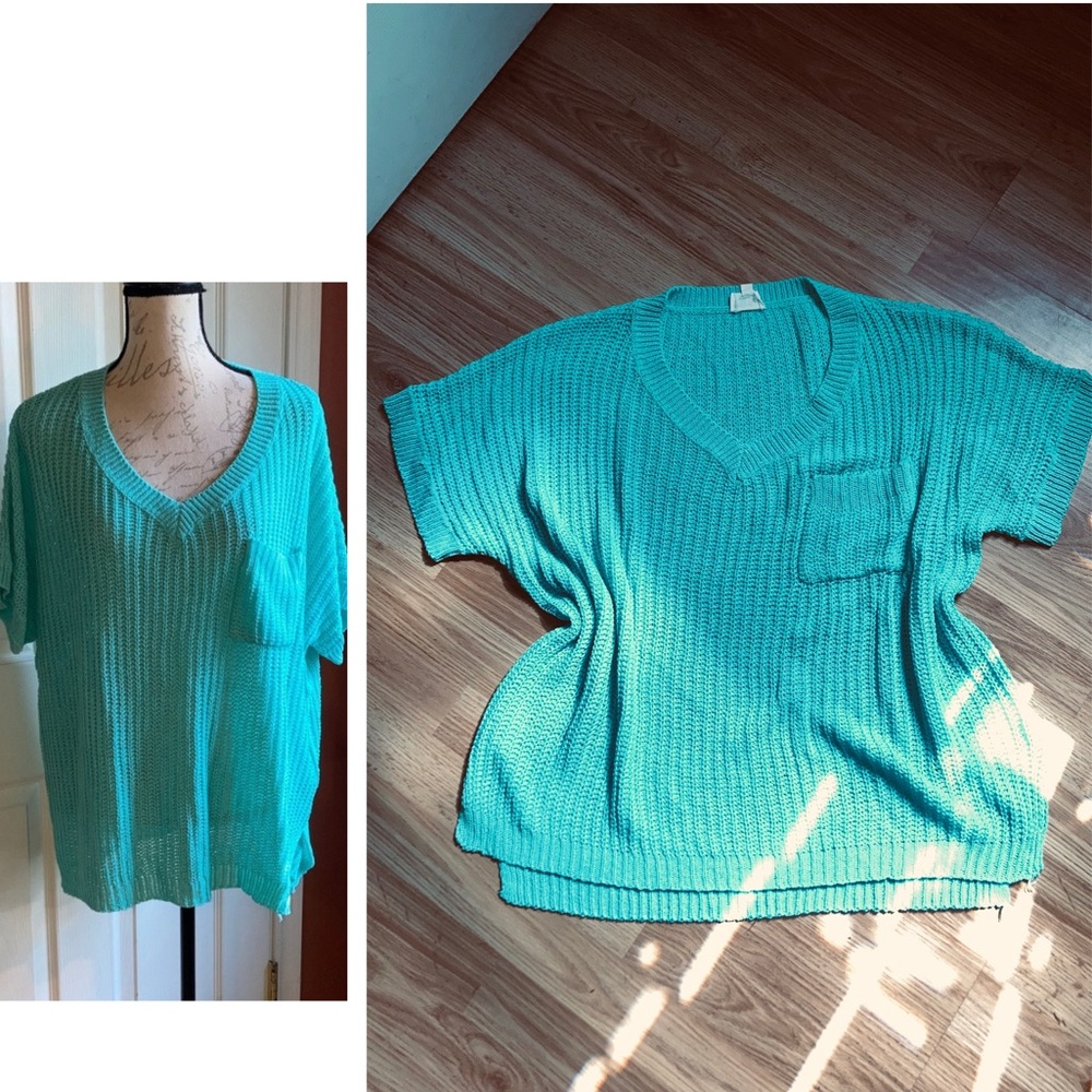 Turquoise Color Knit Short Sleeve Casual Top sz Large by Bibi